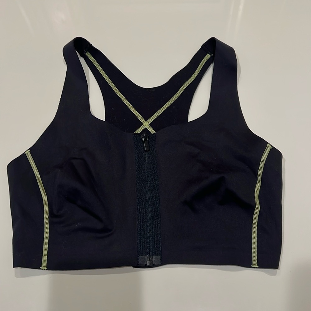 Vitality Black Zip Up Sports Bra Size M